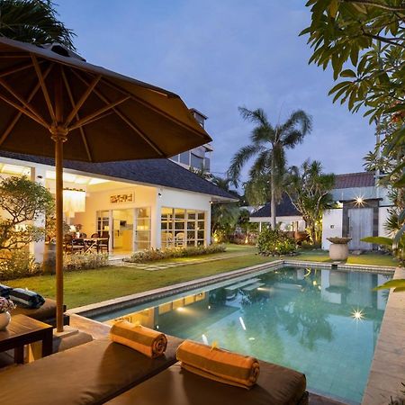 2Br Private Villa Seminyak, Villa Kiran One エクステリア 写真